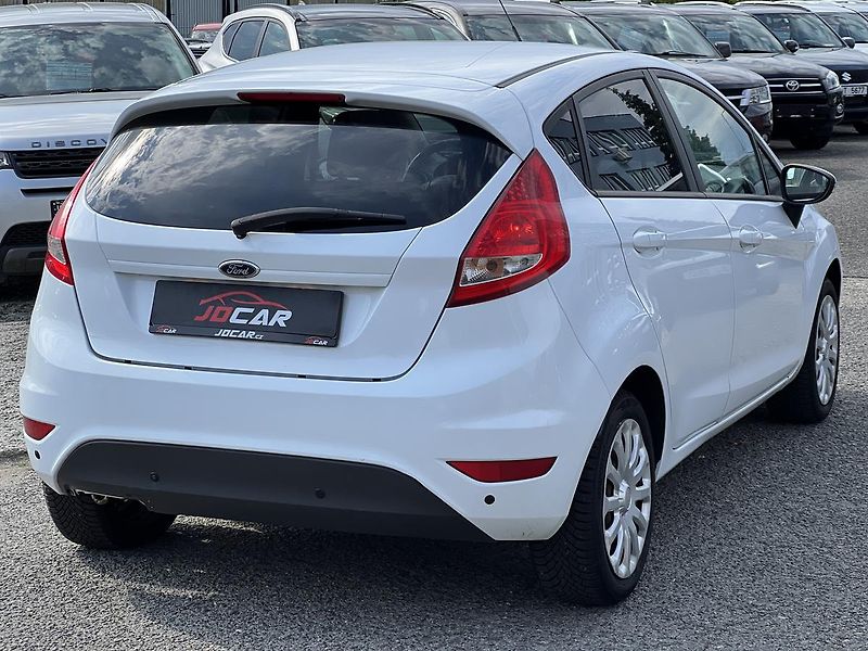 Ford Fiesta 1.25i  ZÁMEK Ř.P. PŮVOD ČR - fotka 6 z 37