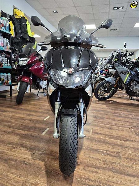 Gilera Runner VXR 200 (2008) - fotka 9 z 20