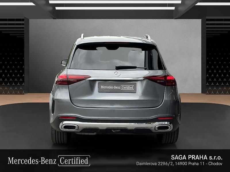 Mercedes-Benz GLE 300d 4MATIC AMG Line Airmatic - fotka 5 z 21