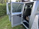 Volkswagen Transporter 1.9TDI 77KW,6MÍST,1MAJ,127TKM - náhled 17
