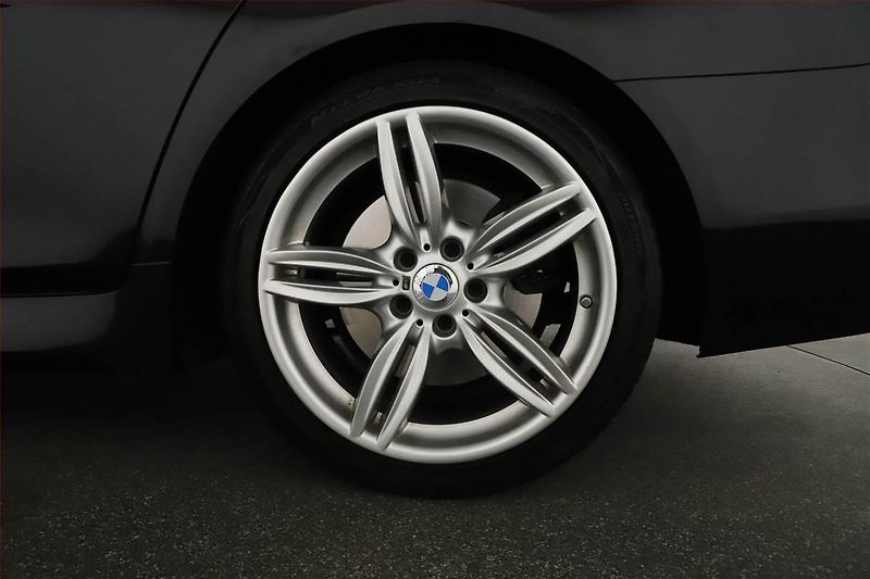 BMW Řada 5 (2017) M Sport 530d, Automat - fotka 20 z 20