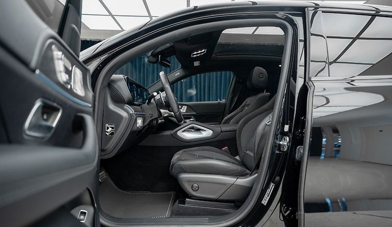 Mercedes-Benz GLE 53 4M+ Coupé AMG Premium+ - fotka 11 z 16