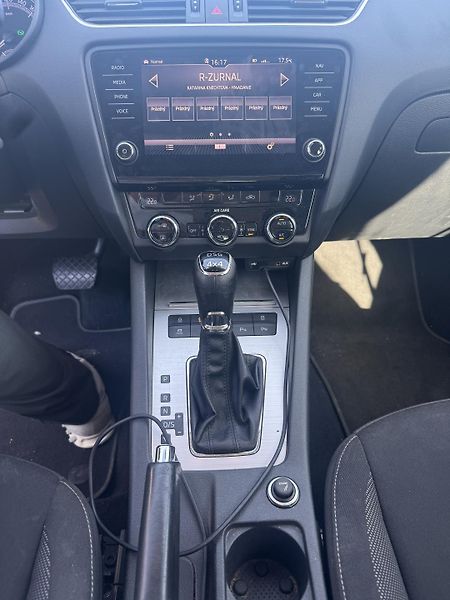 Škoda Octavia (2017) 2.0 TDI, DSG, 4x4, Automat - fotka 4 z 12