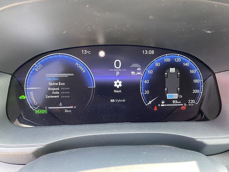 Toyota Yaris Cross 1.5 Hybrid 130 k 2x4 Executive - fotka 21 z 26