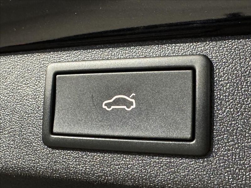 Škoda Enyaq 80 LED Matrix Assist Tepelko - fotka 13 z 47