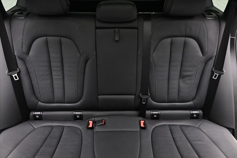 BMW X5 3,0 d xDrive 210kW AT8 Záruka - fotka 27 z 30