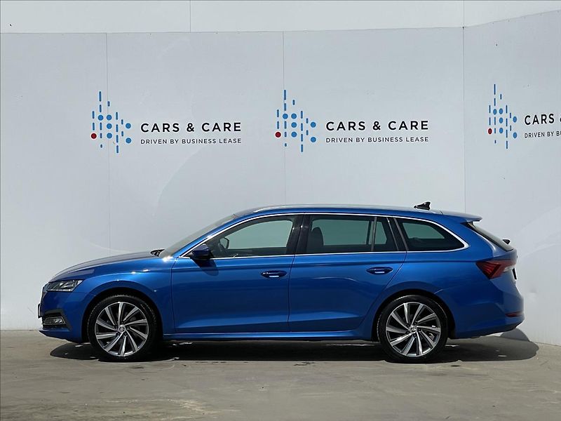 Škoda Octavia 2,0 TDI DSG 4x4 Style Plus LED - fotka 2 z 23