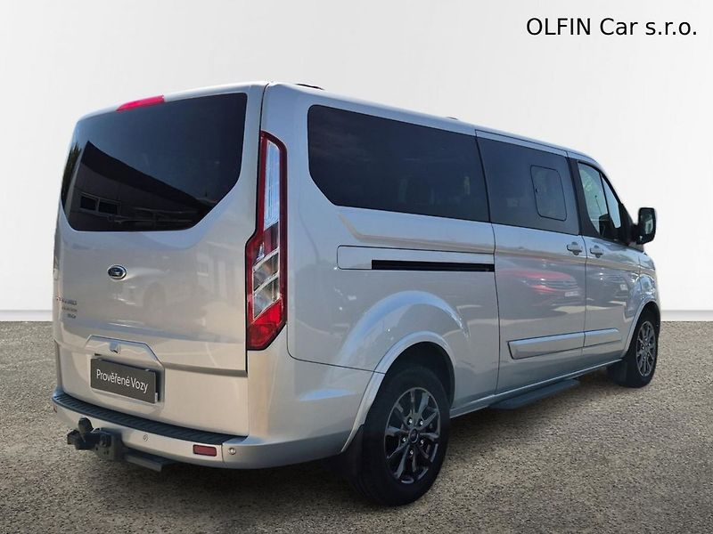 Ford Tourneo Custom Titanium 2.0 EB 136 kW - fotka 2 z 29