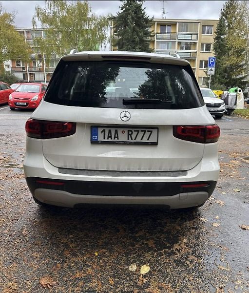 Mercedes-Benz GLB (2023) - fotka 4 z 15