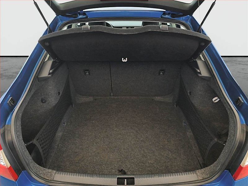 Škoda Octavia (2015) Ambition Plus 1.6 TDI 4x4 - fotka 13 z 14