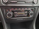 Volkswagen Golf (2010) 1.6 TDI, Tempomat - náhled 13