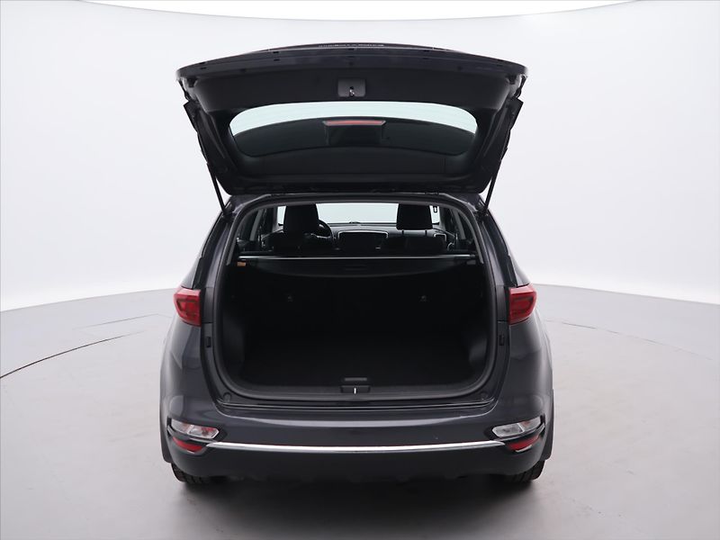 Kia Sportage 1,6 CRDI 85kW Exclusive - fotka 9 z 30