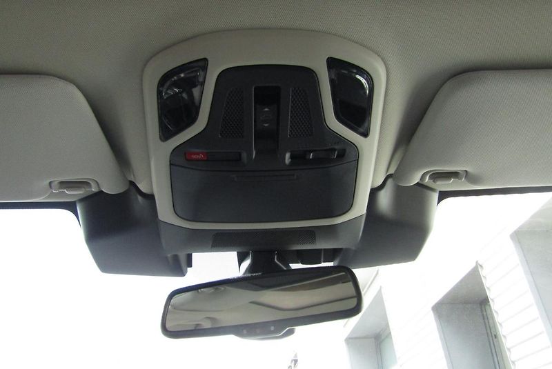 Subaru Outback (2025) 2,5i TOURING  MY25.5 - fotka 27 z 52