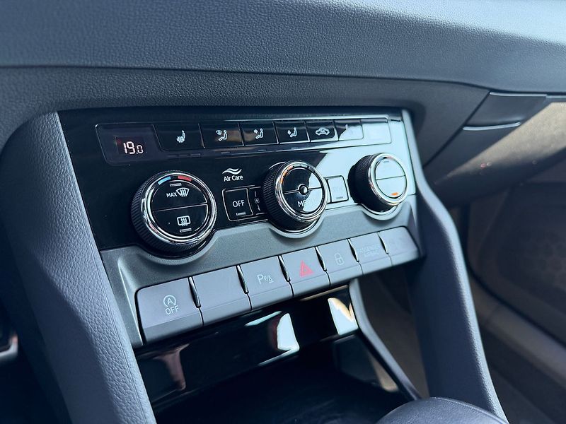 Škoda Karoq Sportline 2,0TDI 110kW DSG - fotka 9 z 19