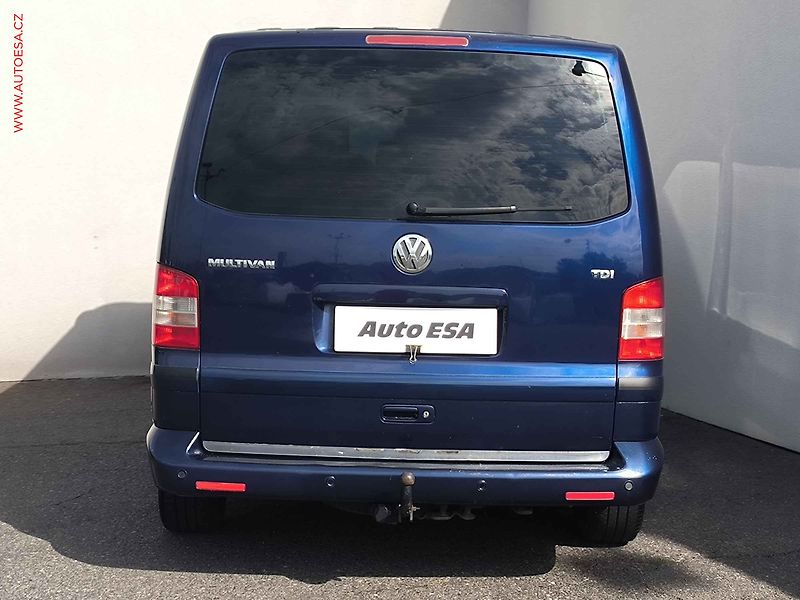 Volkswagen Multivan (2005) 2.5 TDi, Nez.topení - fotka 5 z 18