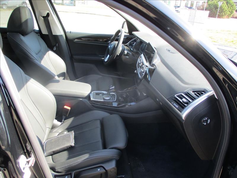 BMW X3 2,0 i xDrive 30e 215kw Hybrid - fotka 14 z 31