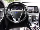 Volvo XC60 (2016) 2.0 D4 140kW OCEAN RACE KRÁSNÉ - náhled 13