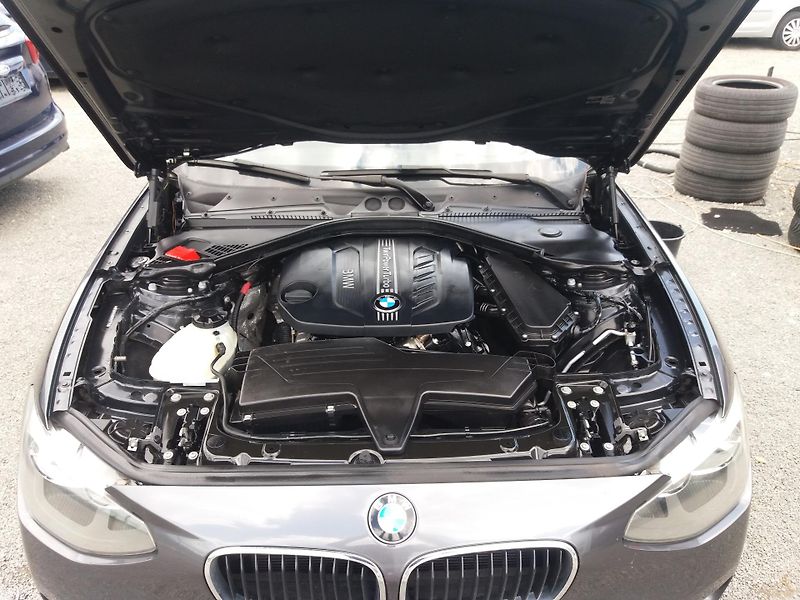 BMW Řada 1 118d,2.0D ,AUTOMAT , ZADÁNO !! - fotka 27 z 27