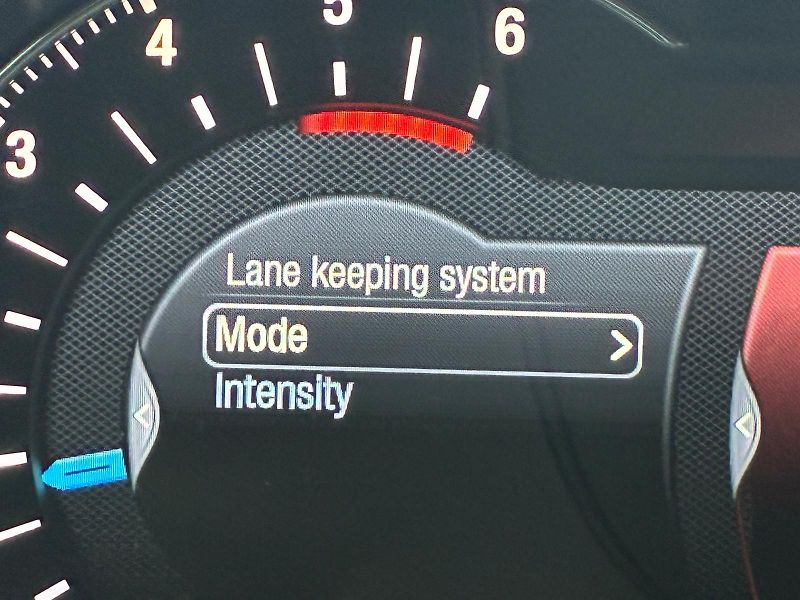 Ford Mondeo (2015) 2.0TDCi, 110KW, TITANIUM - fotka 28 z 28