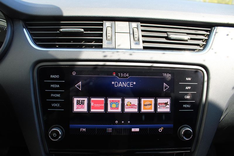 Škoda Octavia 2,0 TDI 110kw Style plus - fotka 16 z 25