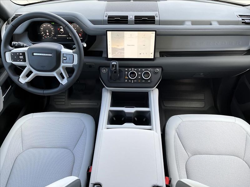 Land Rover Defender (2026) 110 D200 S - fotka 13 z 27