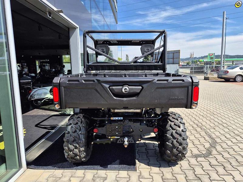 Can-Am Traxter HD 10 PRO (2025) Traxter XU HD10 T ABS - fotka 5 z 20