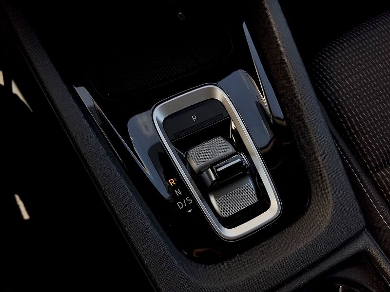 Škoda Octavia (2025) Combi Top Selection 1,5 Tsi 85 - fotka 21 z 35