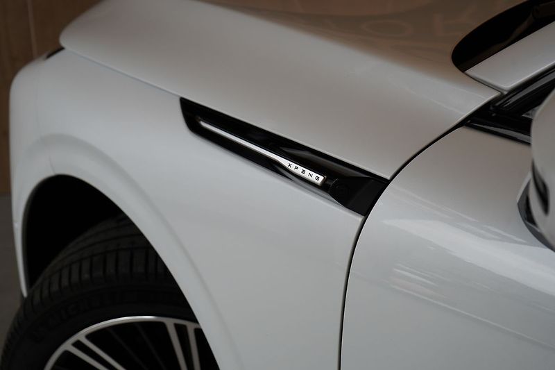 Xpeng G9 SUPER CENA / AWD Performance / - fotka 15 z 56
