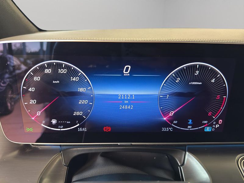Mercedes-Benz Třídy V (2025) V 300 D 4MATIC L - fotka 11 z 22