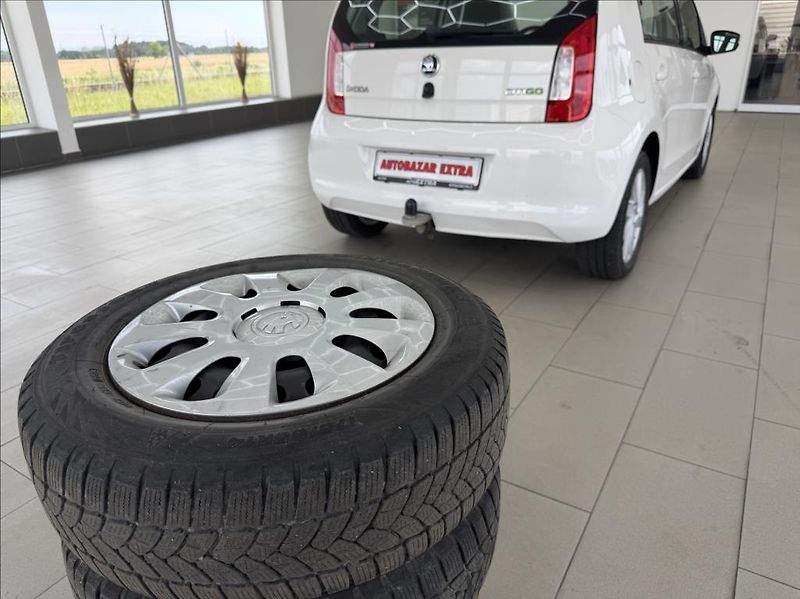 Škoda Citigo 1,0 MPi, klima, tažné zařízení - fotka 26 z 26