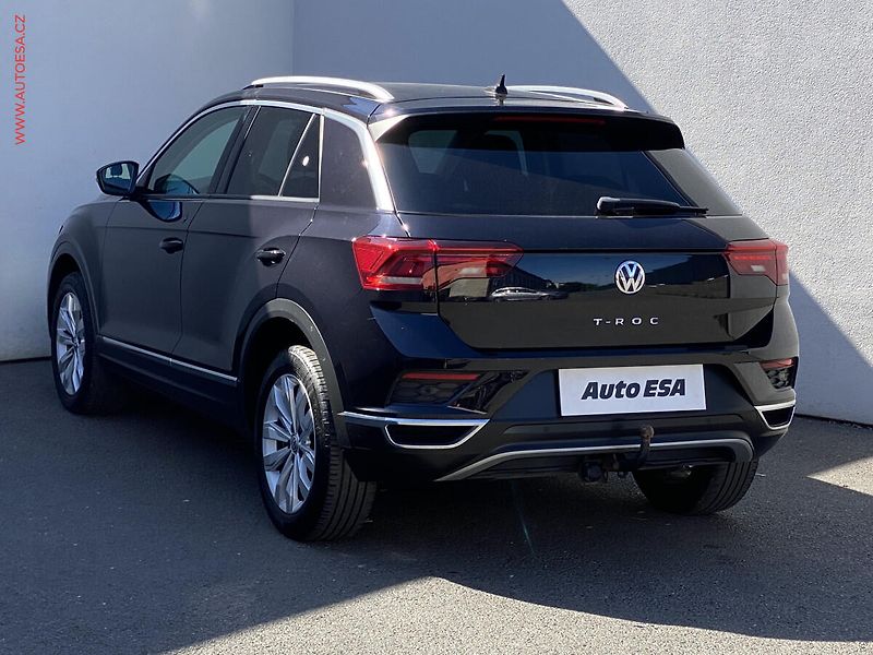 Volkswagen T-Roc (2020) 1.5 TSi, Highline, LED, TZ - fotka 6 z 17