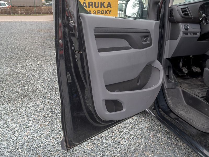 Citroën Jumpy (2019) 2.0D 110KW L 9sed – PO SERVISU - fotka 10 z 44