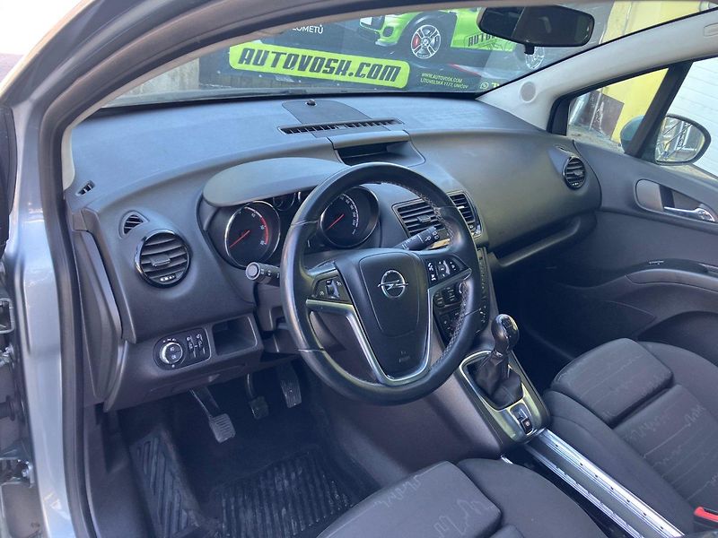 Opel Meriva 1.3 DTC (55kW)*TAŽNÉ ZAŘÍZENÍ* - fotka 7 z 14