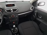 Renault Clio (2006) 1.6 16V, nová STK - náhled 8