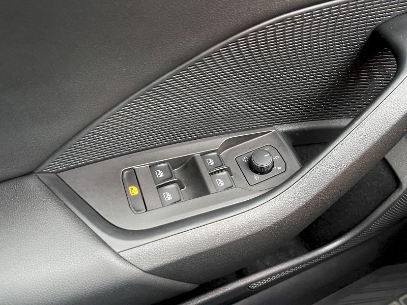 Škoda Octavia (2022) 1.5 TSI 110kW Style Plus combi - fotka 24 z 34