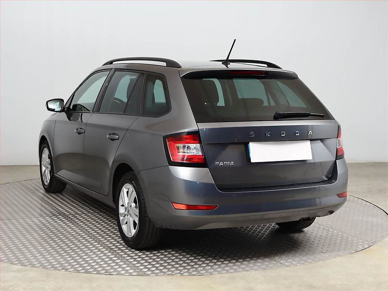 Škoda Fabia (2023) 1.0 TSI, ČR,1.maj, Serv.kniha - fotka 4 z 16