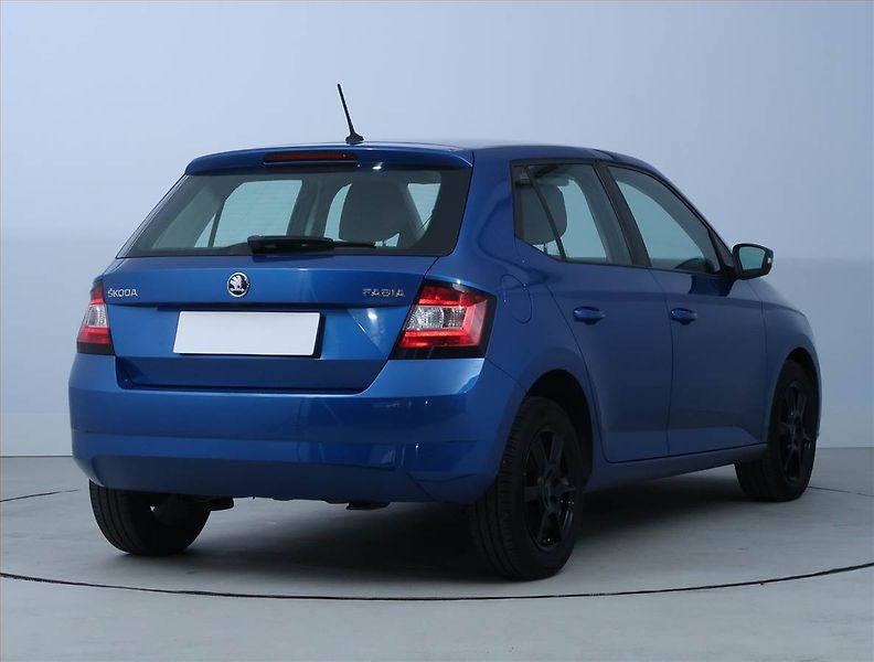 Škoda Fabia (2016) Ambiente 1.2 TSI, Serv.kniha - fotka 5 z 15