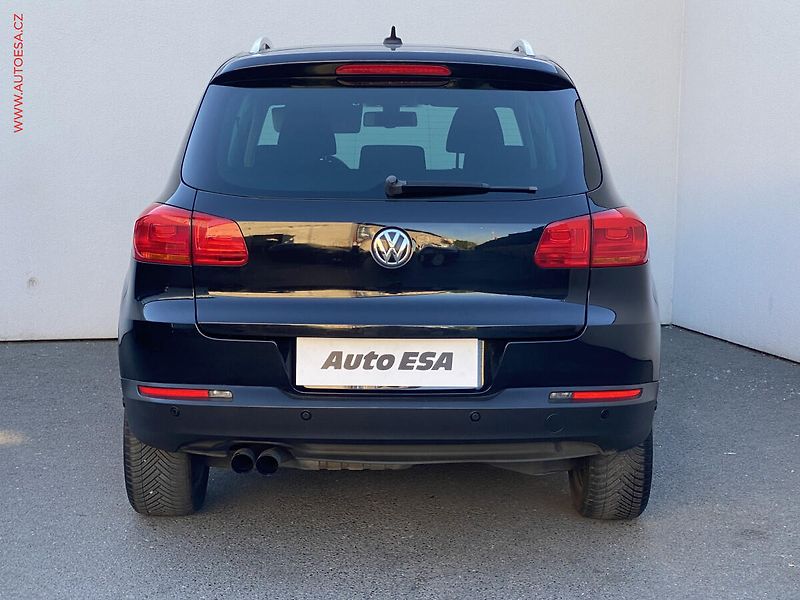 Volkswagen Tiguan (2012) 1.4TSi, ČR, AC, bixen, park - fotka 5 z 18