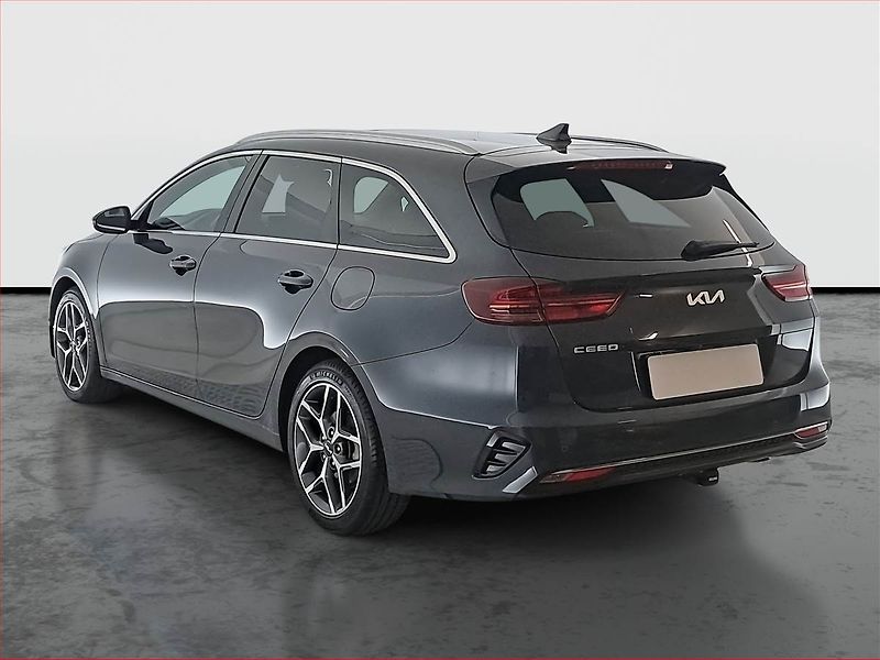 Kia Ceed (2025) 1.5 T-GDI - fotka 4 z 19