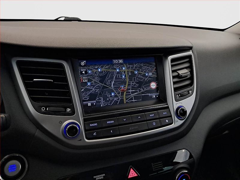 Hyundai Tucson (2015) Style 2.0 CRDi, 4X4 - fotka 13 z 22