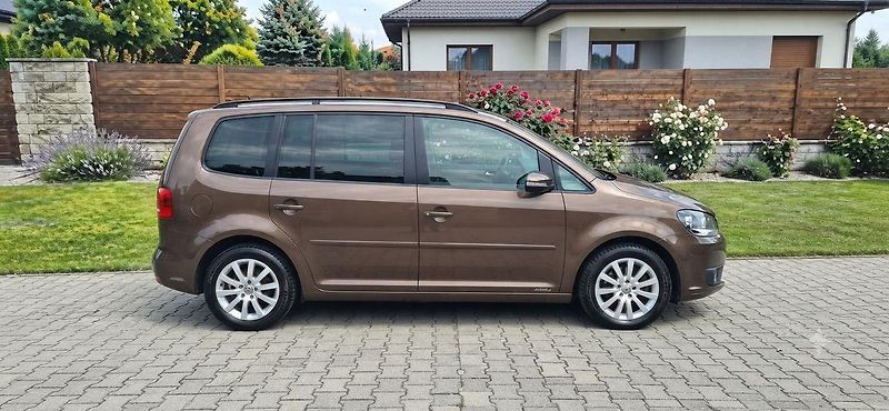 Volkswagen Touran 2.0 TDI 7míst,servisní histori - fotka 35 z 42