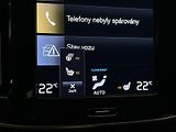 Volvo XC40 D3 MOMENTUM PRO MAN - náhled 31