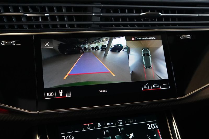 Audi RS Q8 Exclusive, Karbon brzdy, Pano - fotka 31 z 50
