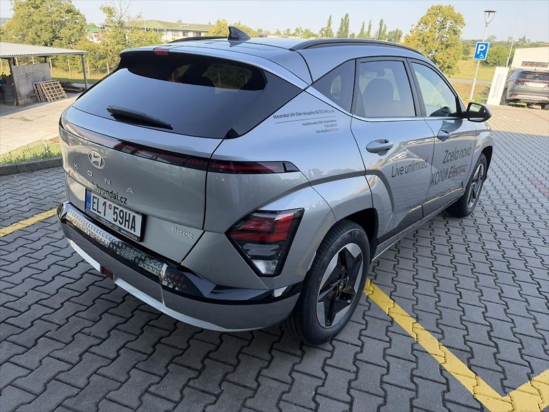 Hyundai Kona (2026) 0,0 EV 27 64,8  CZECH EDITION - fotka 5 z 12