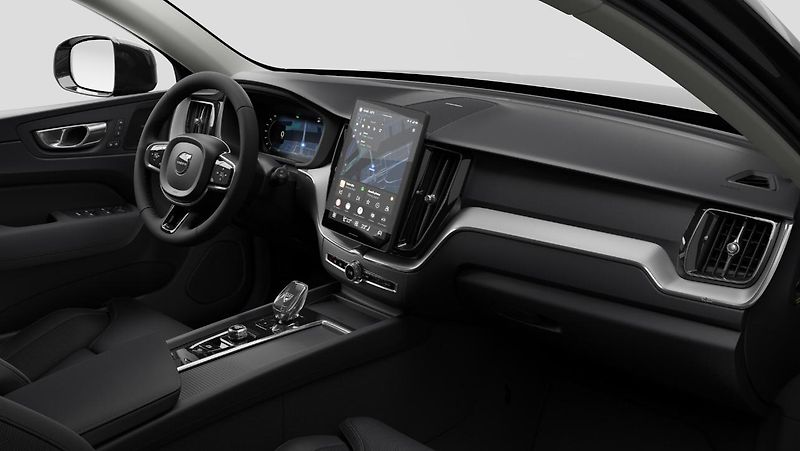 Volvo XC60 (2026) B5 PLUS - fotka 9 z 13