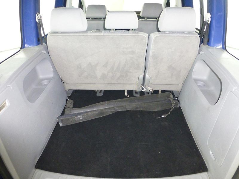 Volkswagen Caddy (2008) 1,9TDI-VYHŘ.SED*DIGI*+SADA KOL - fotka 21 z 23