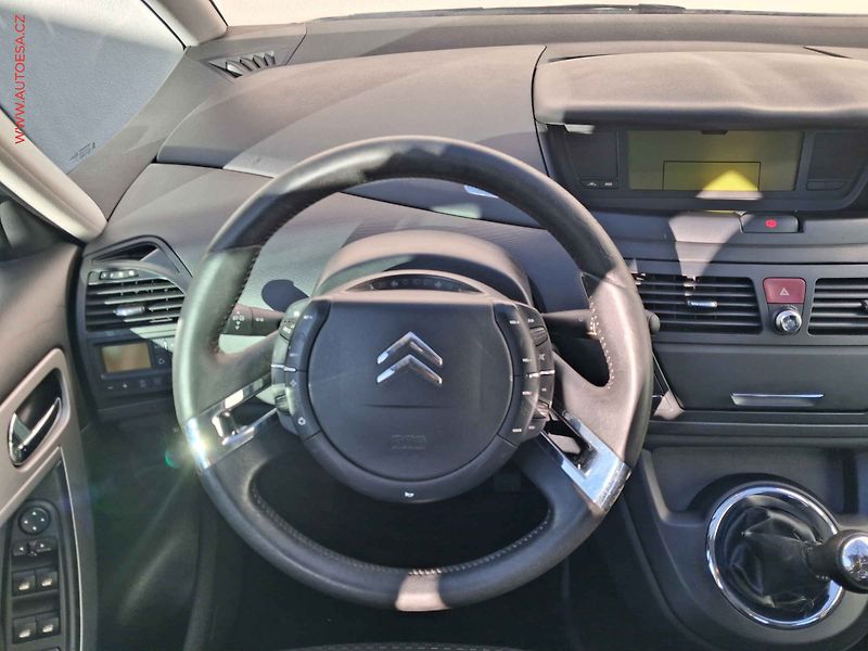 Citroën C4 Picasso (2010) 1.6 HDi, 2.maj,ČR, Dynamique - fotka 11 z 16