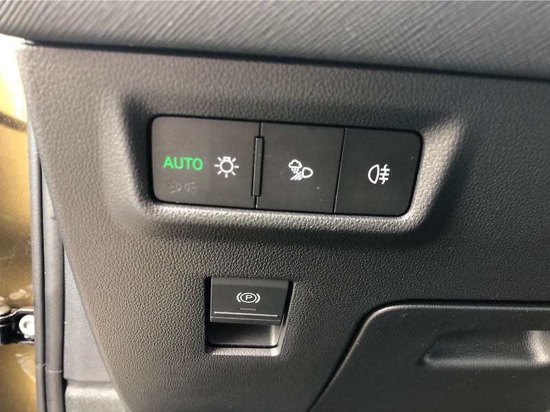 Škoda Kodiaq 2.0 TDi DSG 7st. SELECTION - fotka 16 z 28