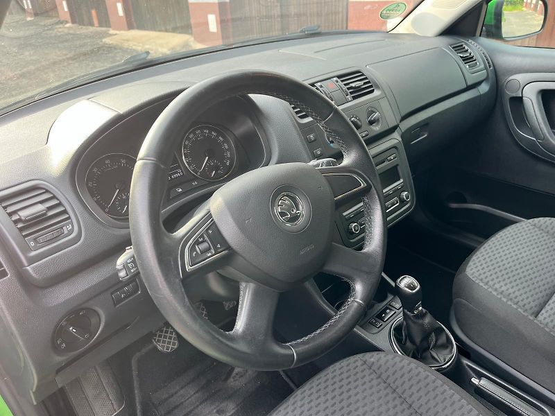 Škoda Fabia 1,2 TSi Fresh / 1.maj./ servis - fotka 10 z 17