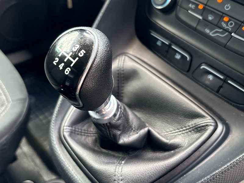 Ford Transit (2021) Connect 1.5 TDCi 55 kW - fotka 14 z 33